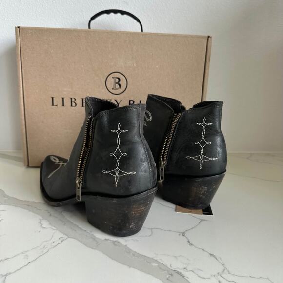 LIBERTY BLACK DALIA ANKLE Cowboy BOOTS IN BLACK 10 - Picture 3 of 7
